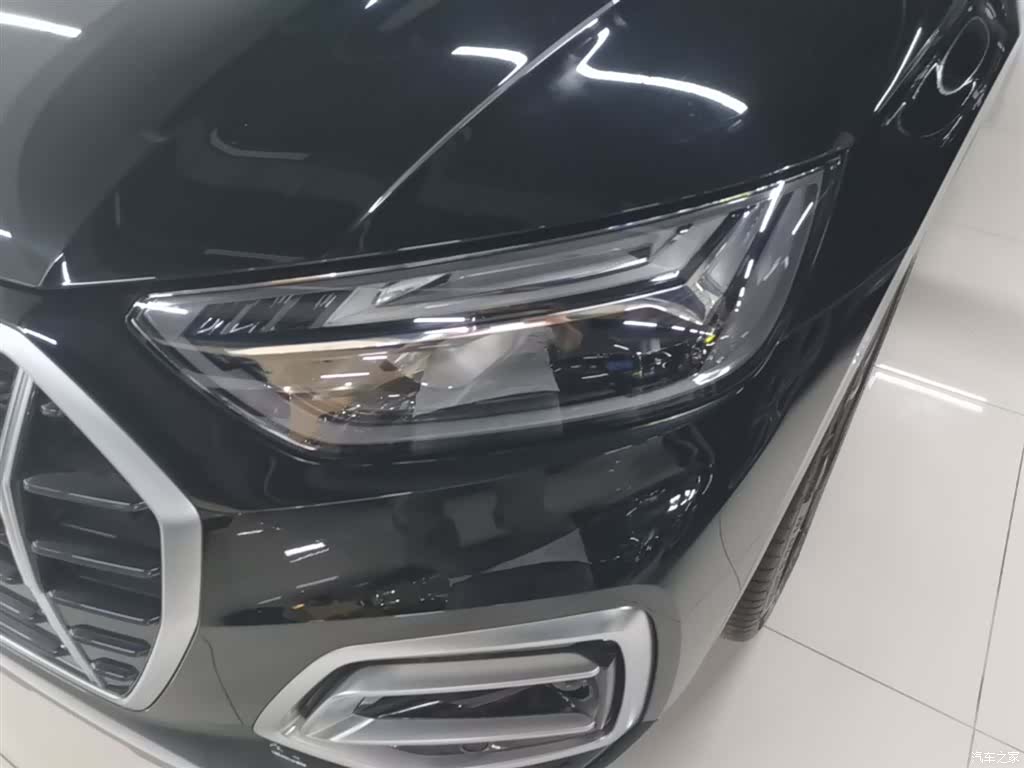 Audi Q5L, 2023 24