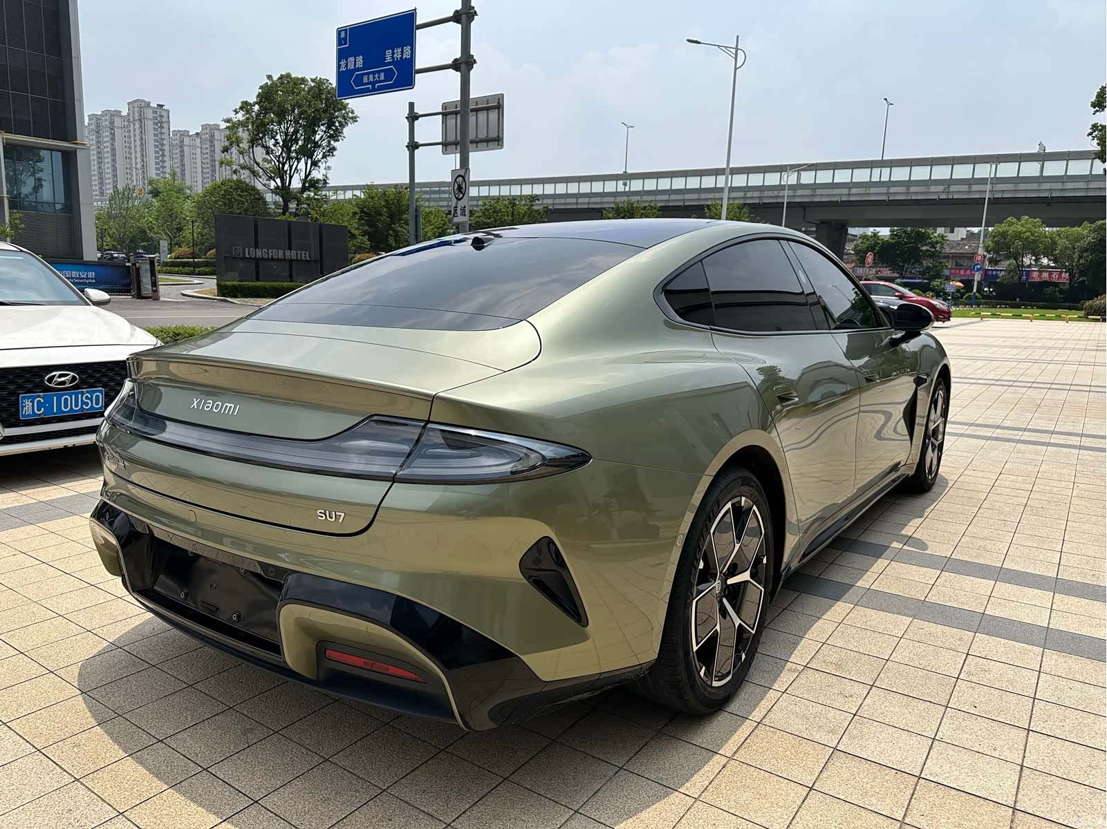 Xiaomi SU7, 2024 10