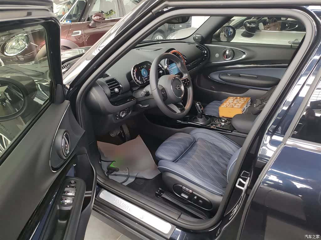 Mini Clubman, 2023 11