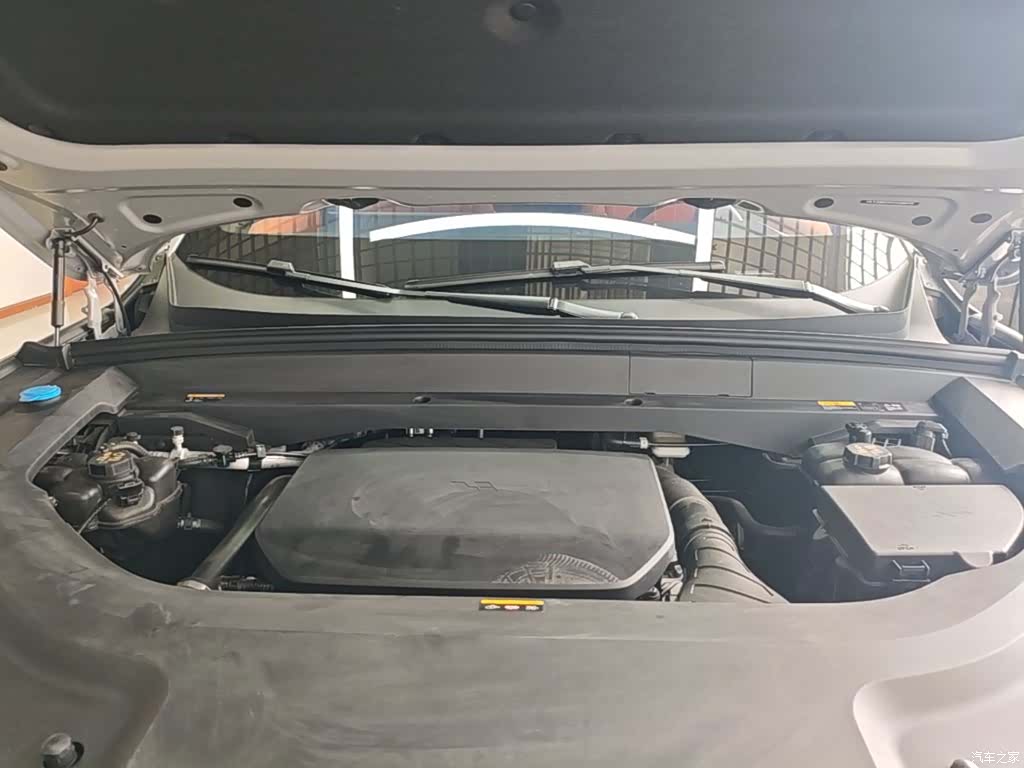 Li Auto L9, 2025 20