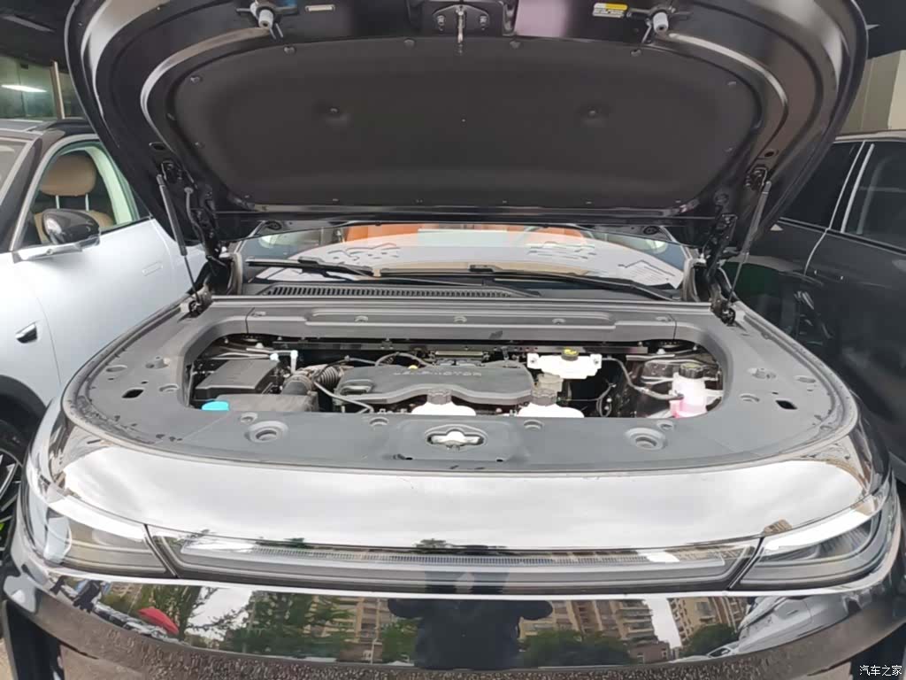 Leapmotor C16, 2025 15