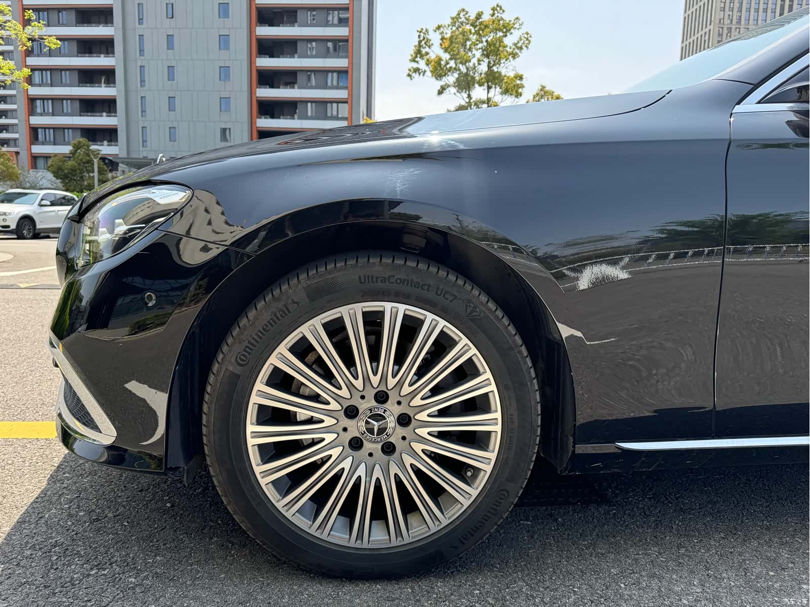 Mercedes-Benz E-Class, 2022 16