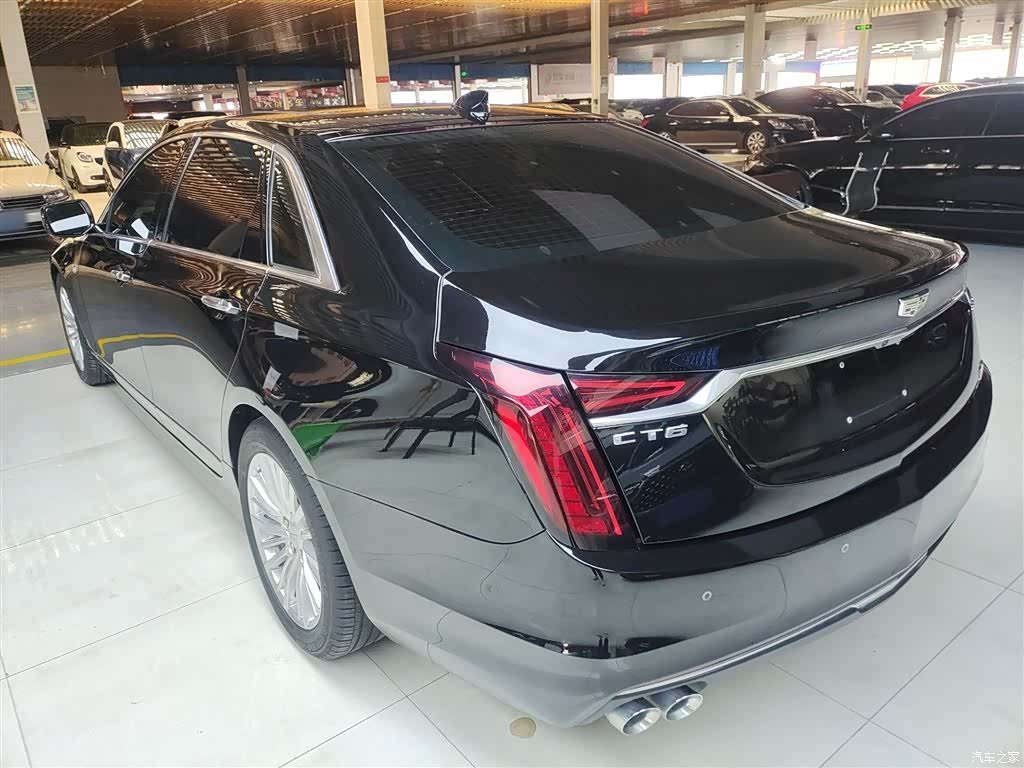 Cadillac CT6, 2023 23