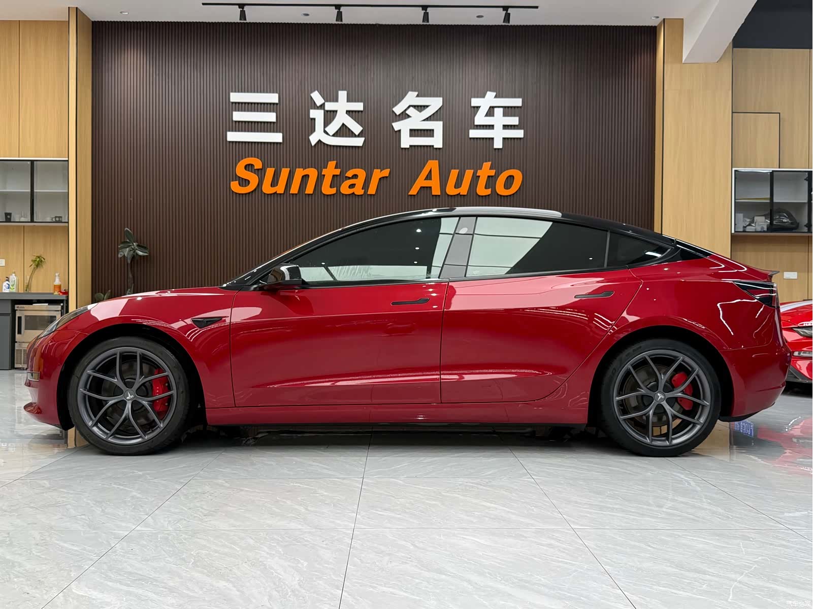 Tesla Model 3, 2022 7