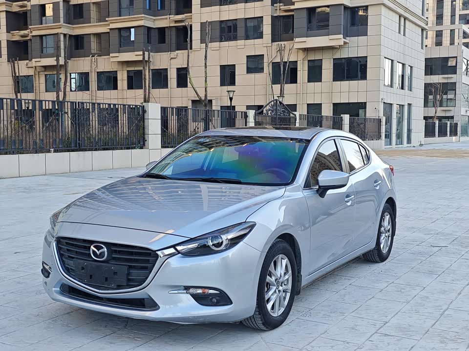 Mazda 3 Angkesaila