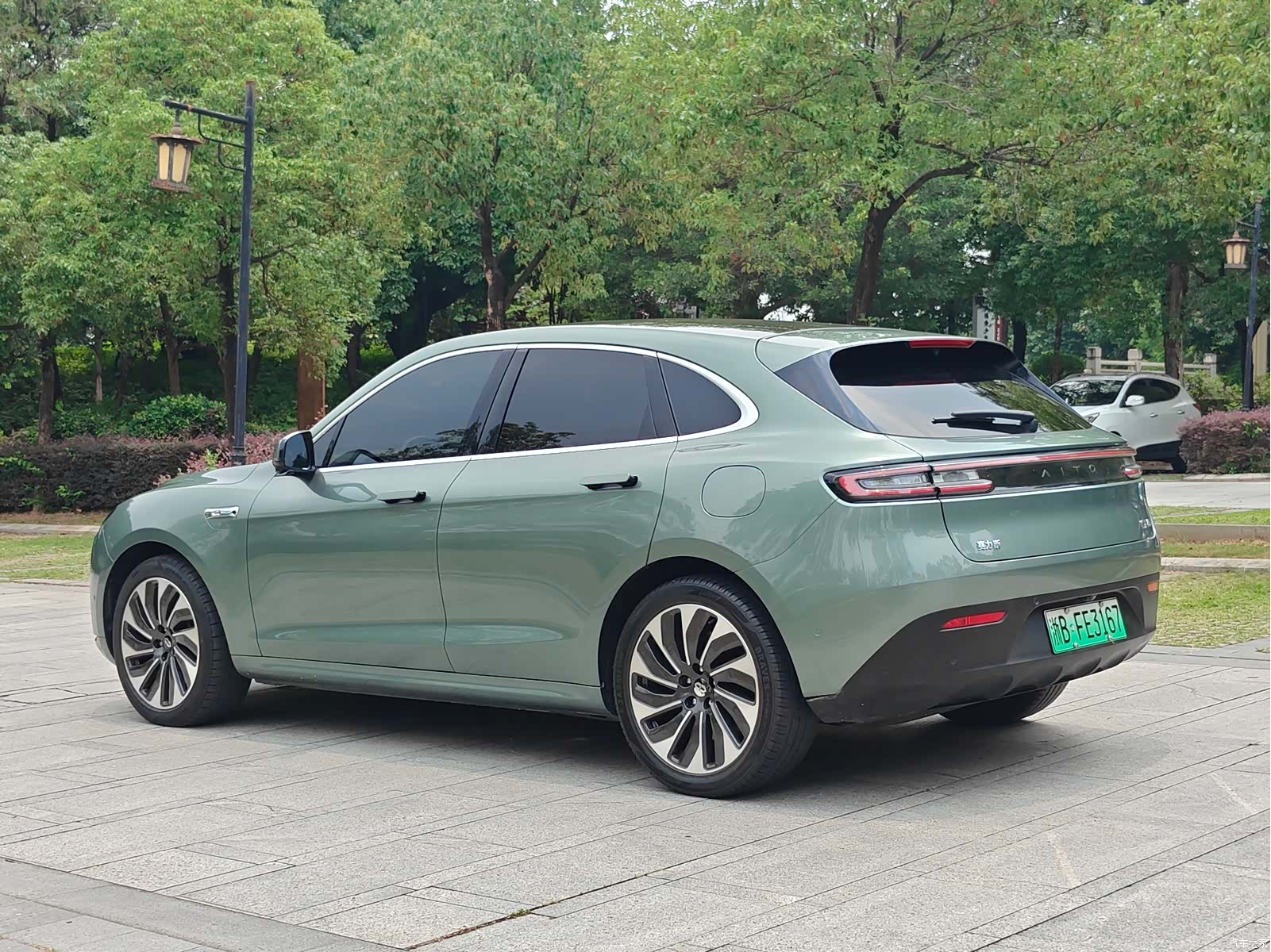 AITO M5, 2023 4