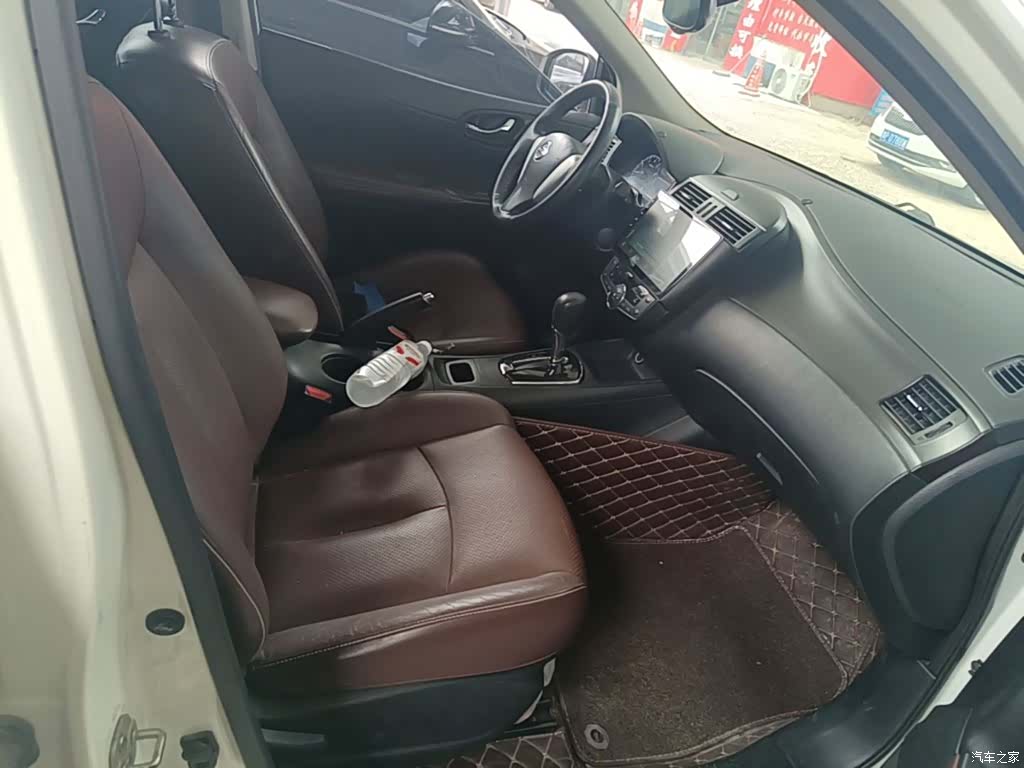 Nissan Tiida, 2016 25