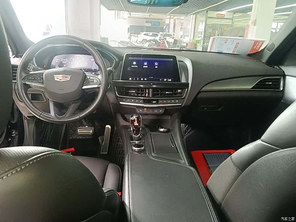 Cadillac CT5, 2022 10