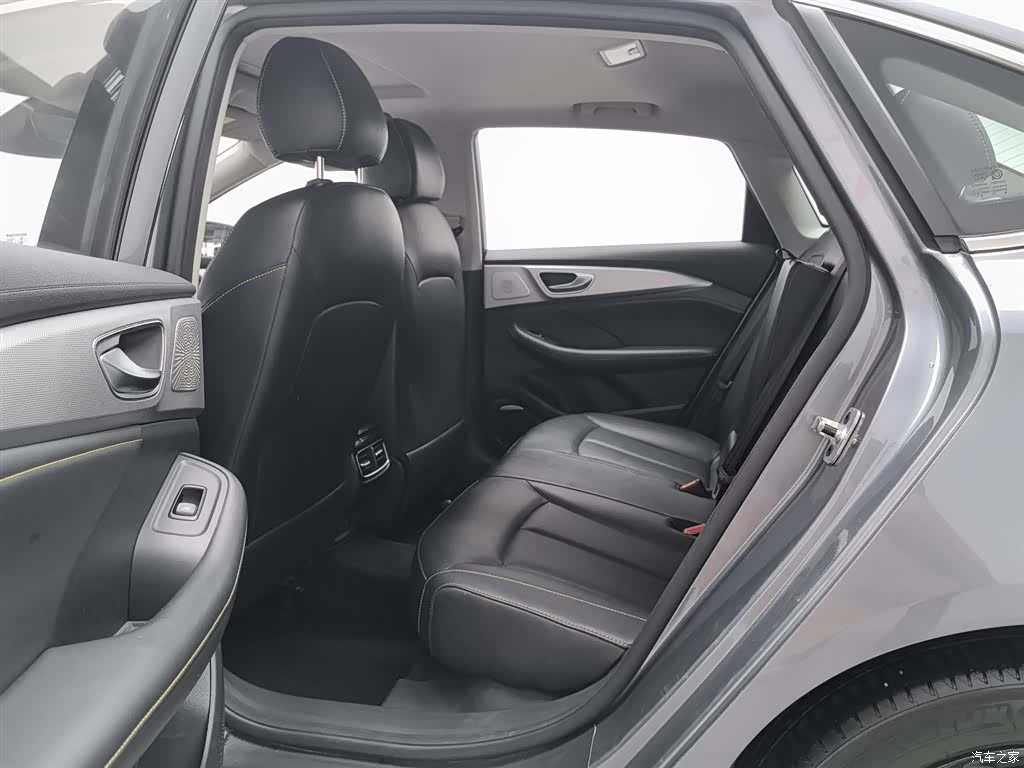 Roewe i6, 2020 15