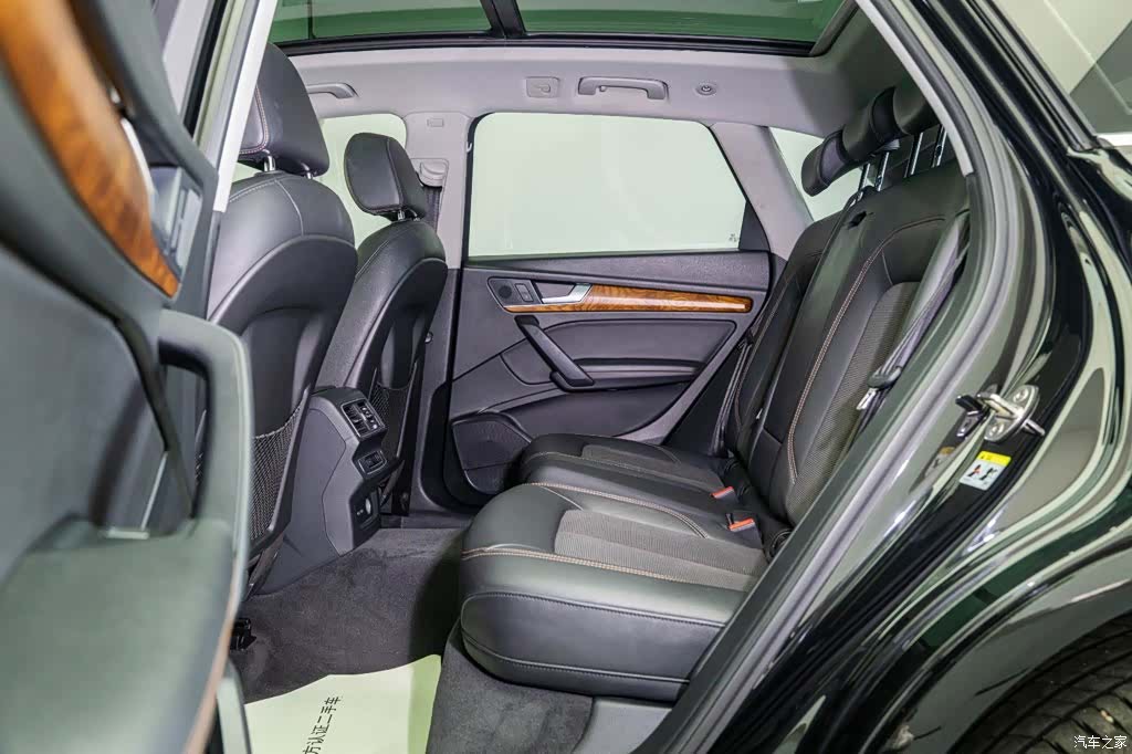 Audi Q5L, 2019 14