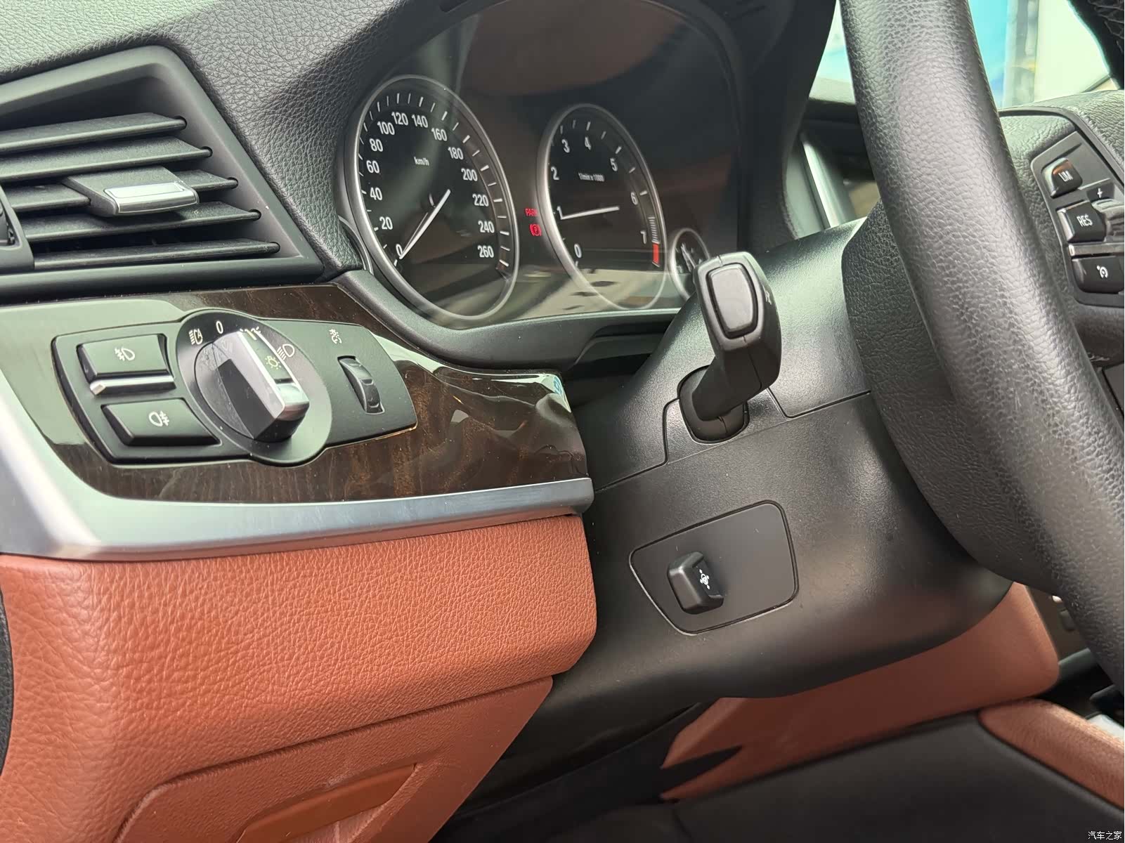BMW 5 Series, 2015 11