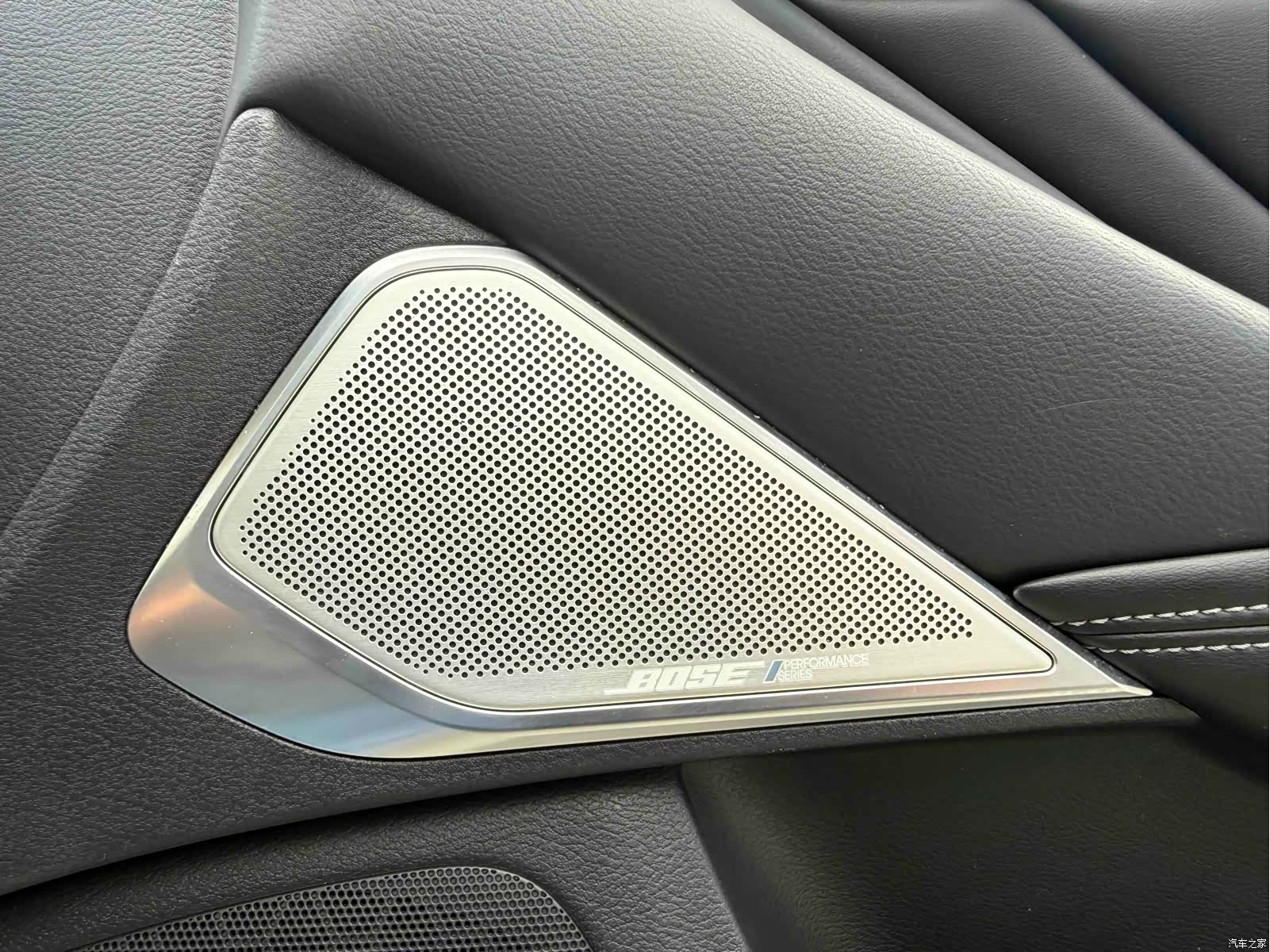 Infiniti Q50L, 2019 11
