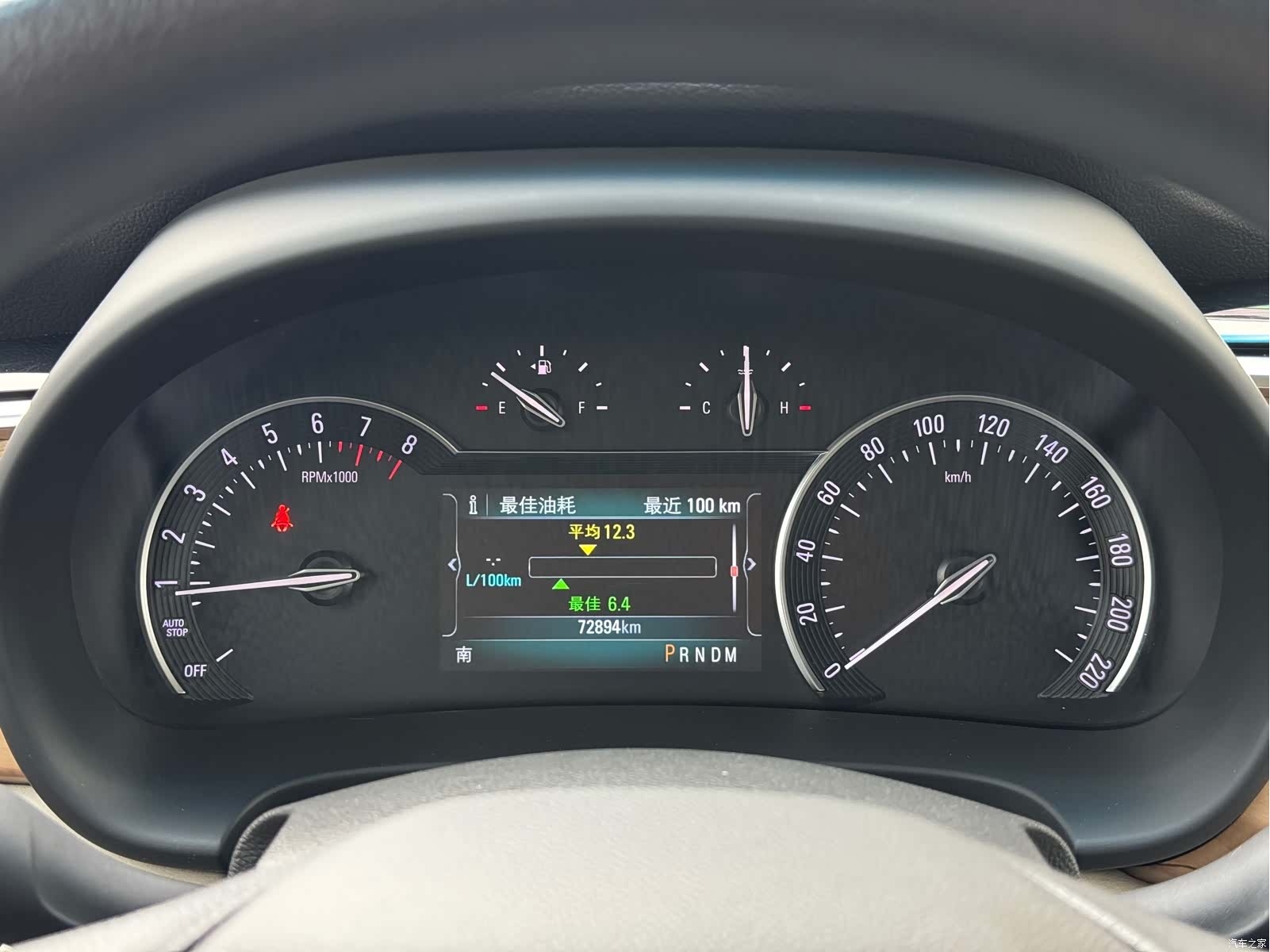Buick GL8, 2018 14