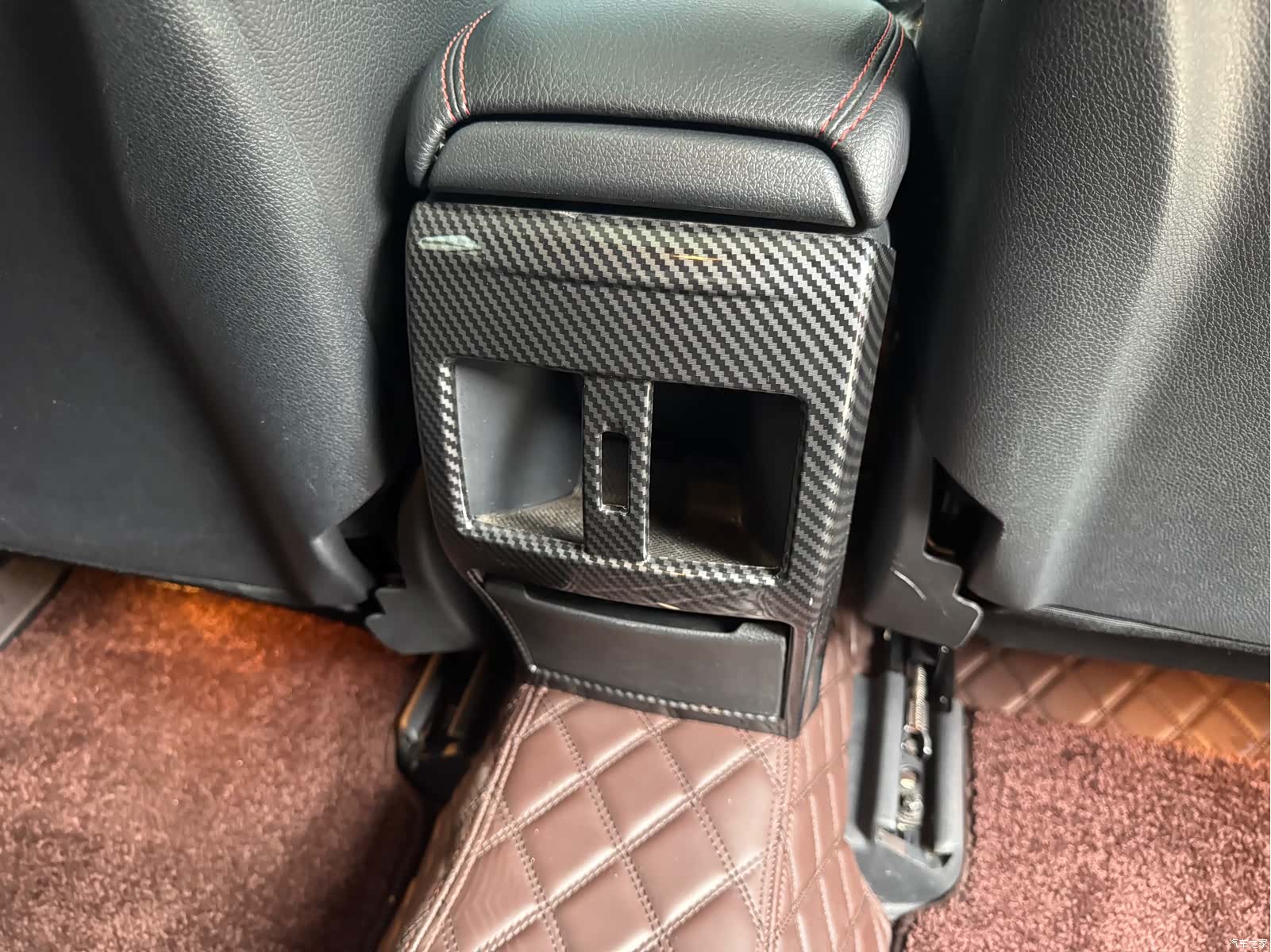 Mercedes-Benz CLA, 2018 11