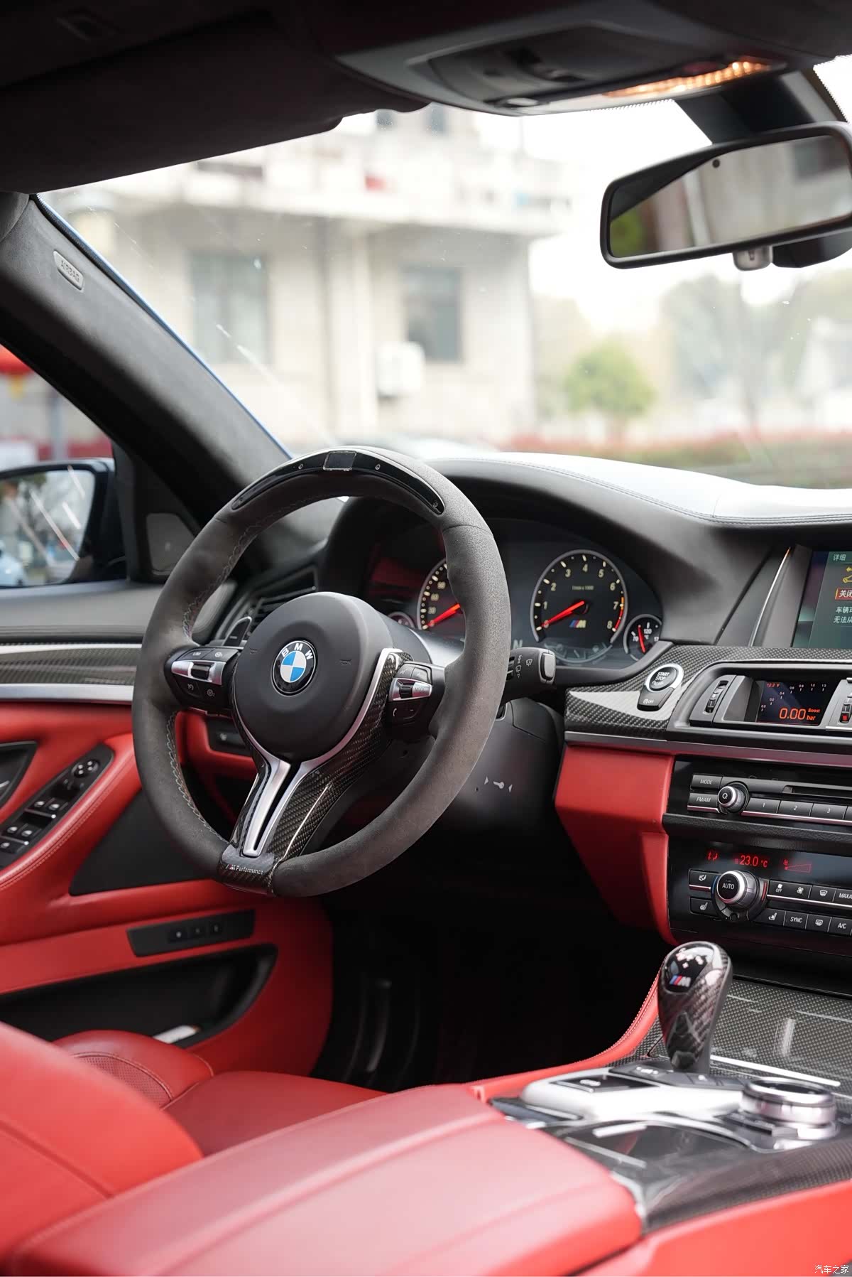 BMW M5, 2014 10