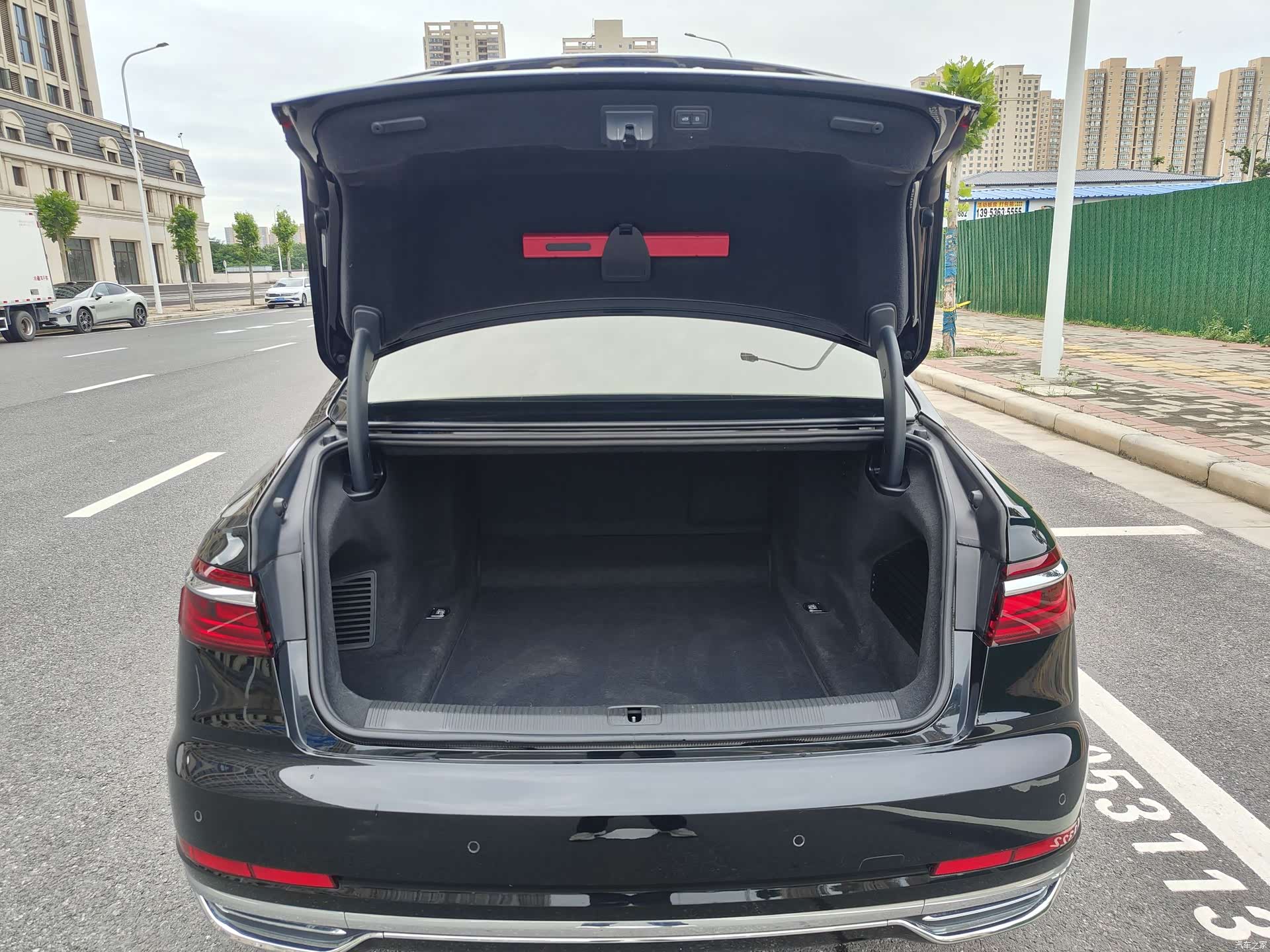 Audi A8L, 2021 20
