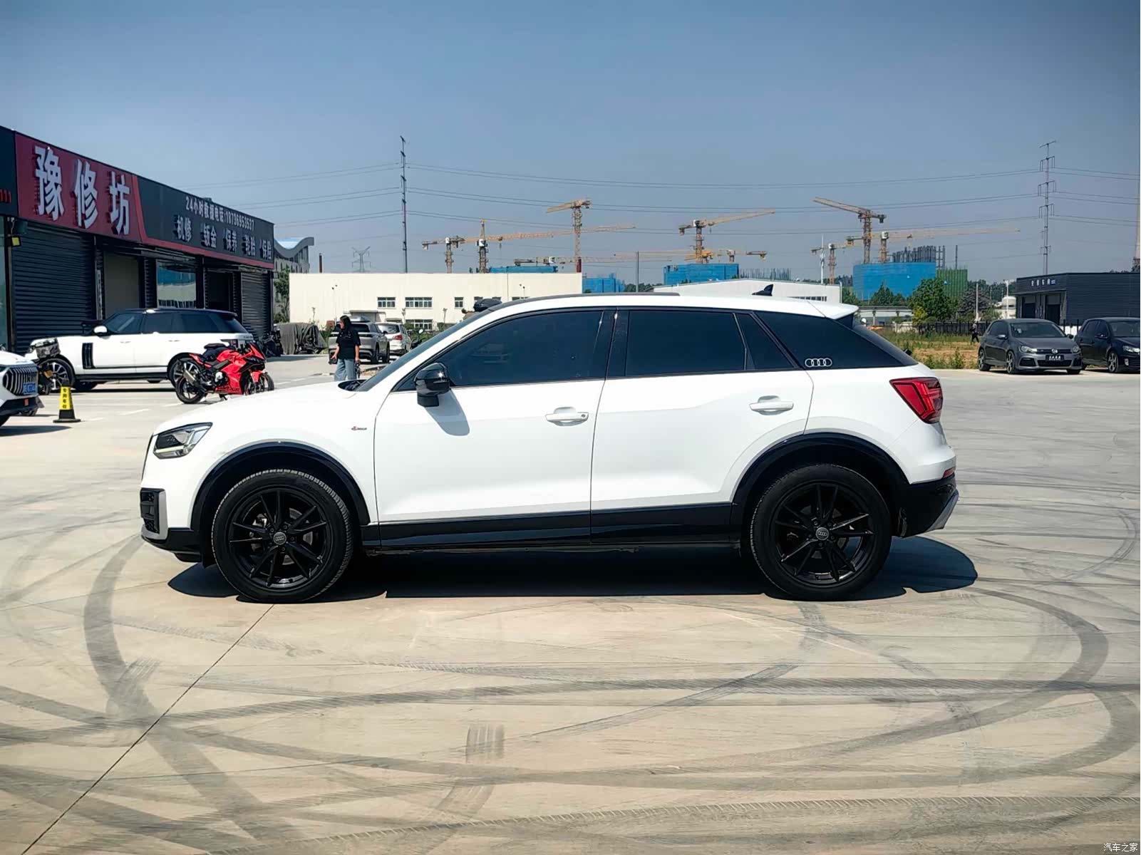 Audi Q2L, 2020 15