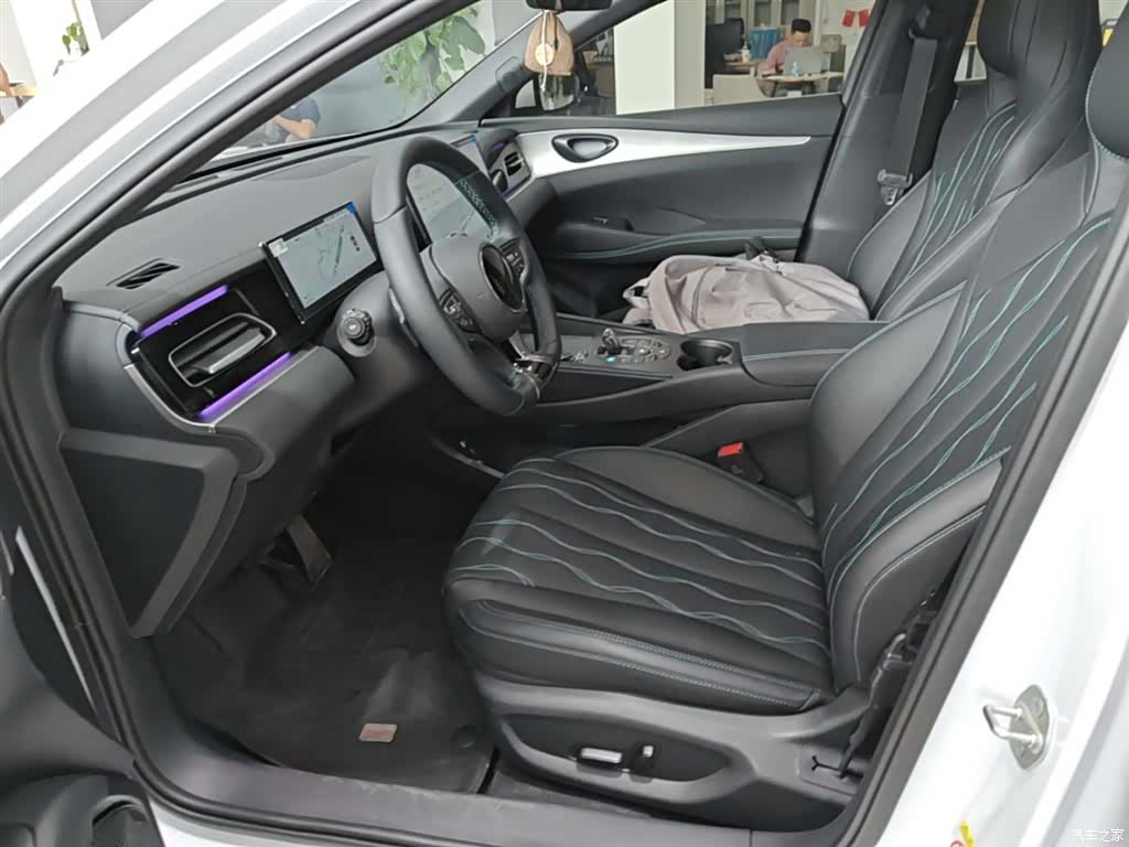BYD Seal, 2025 15