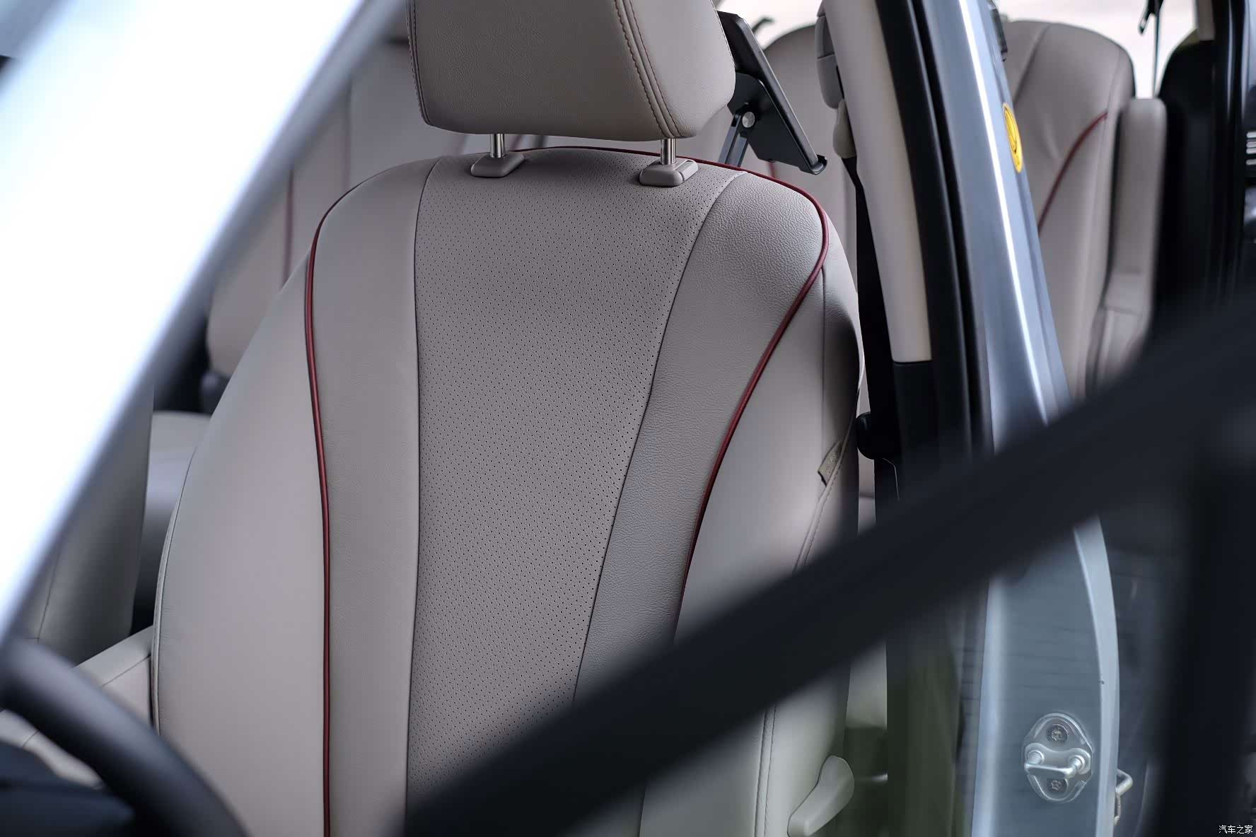 Mazda 5, 2012 38