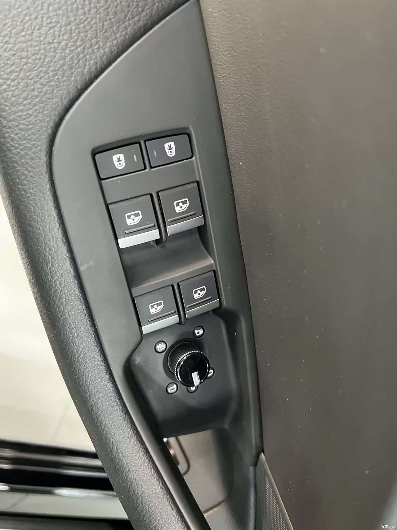 Audi A6L, 2022 15