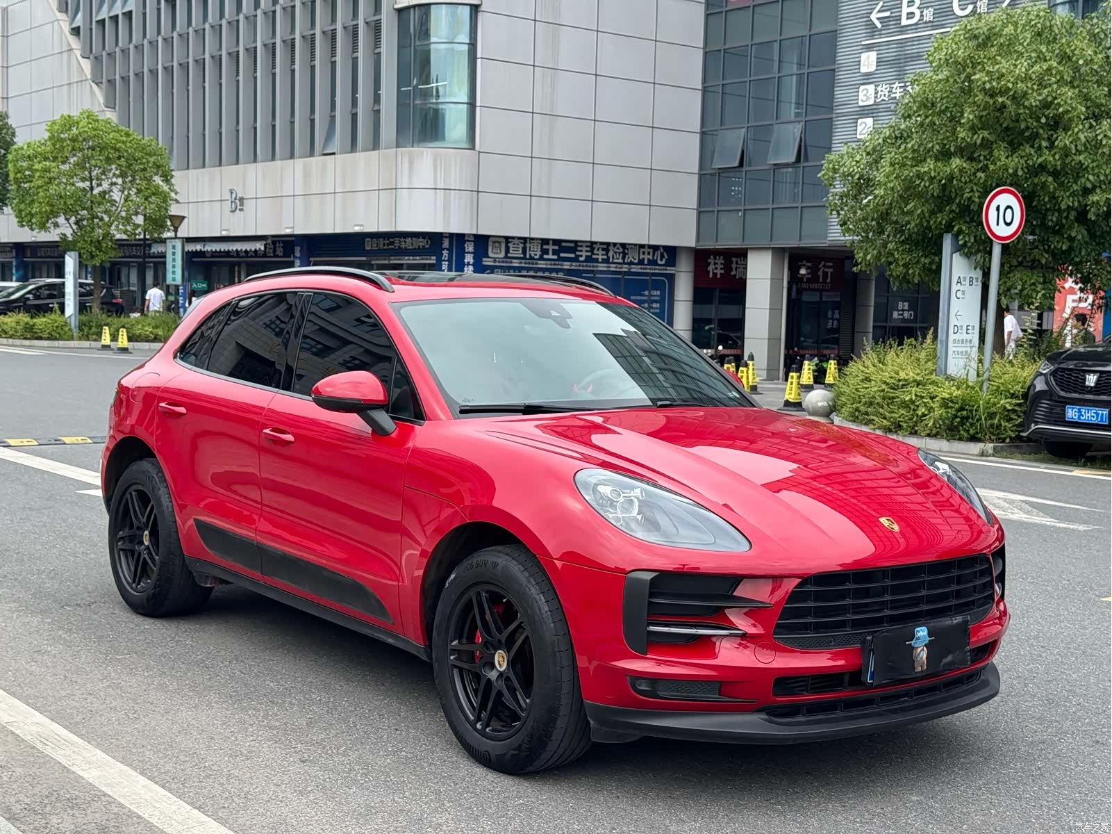 Porsche Macan, 2019 3