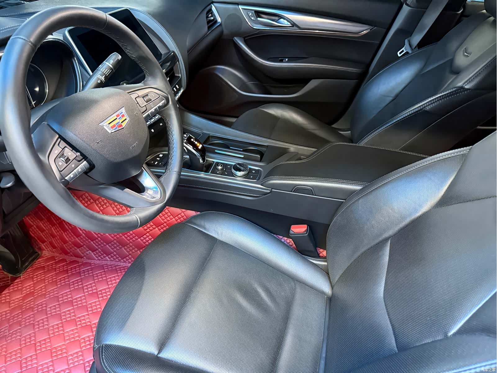 Cadillac CT5, 2022 все фото