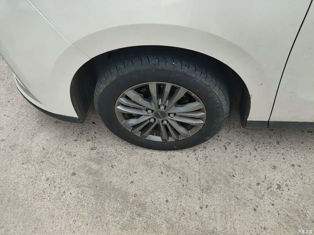 Maxus G50, 2025 23