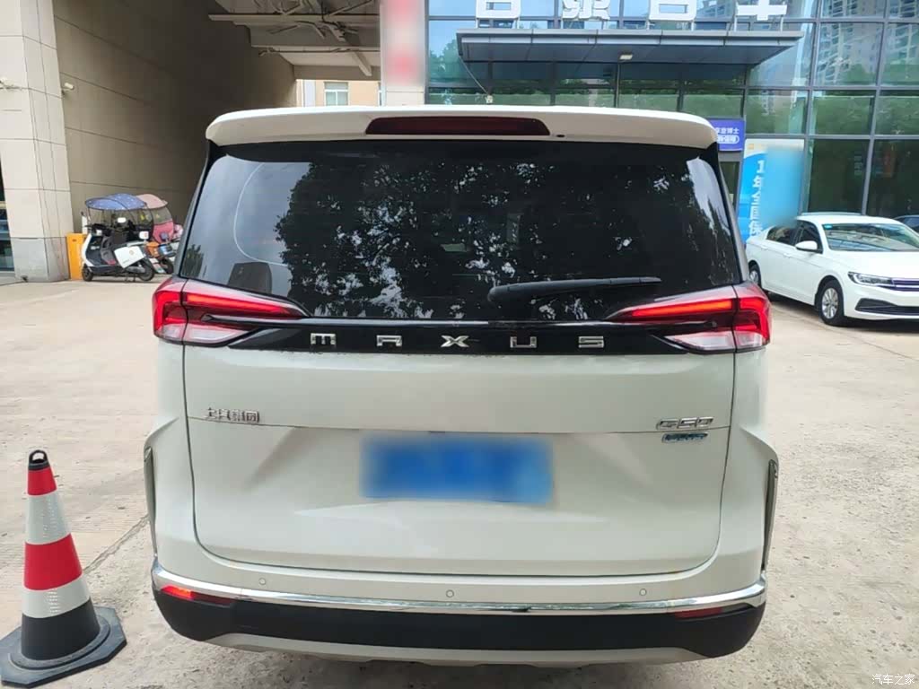 Maxus G50, 2025 6