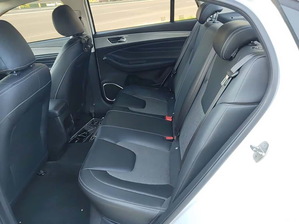Chery 5, 2019 17