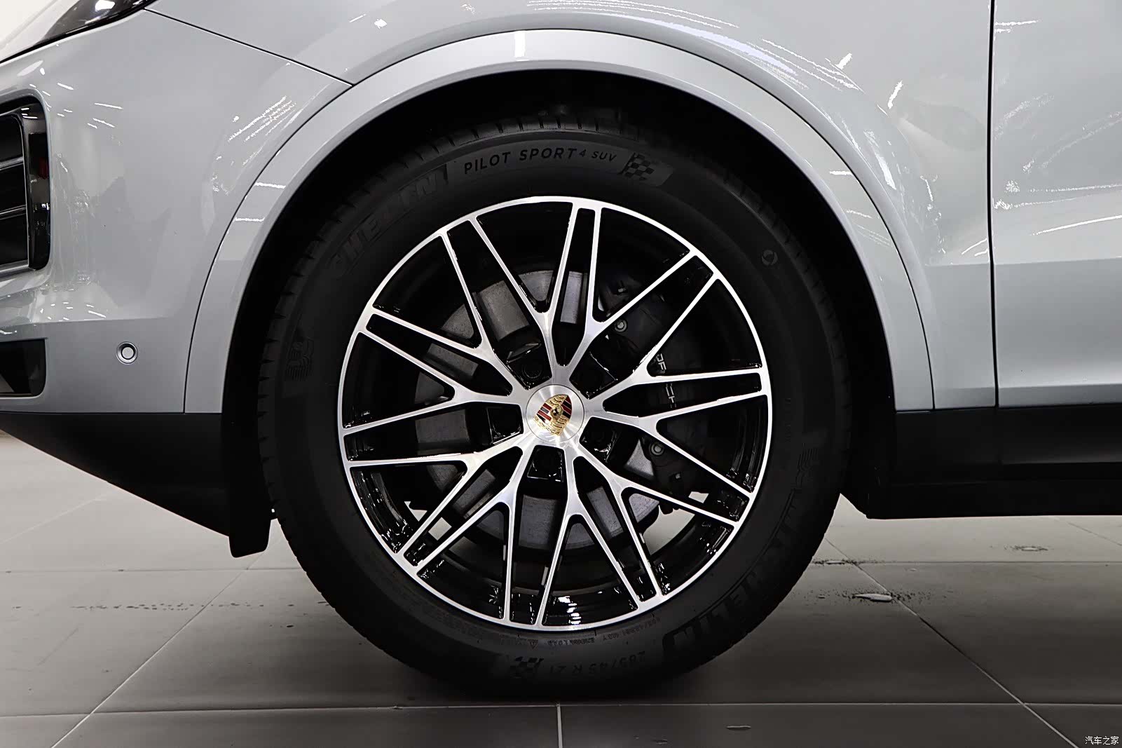 Porsche Cayenne, 2025 8