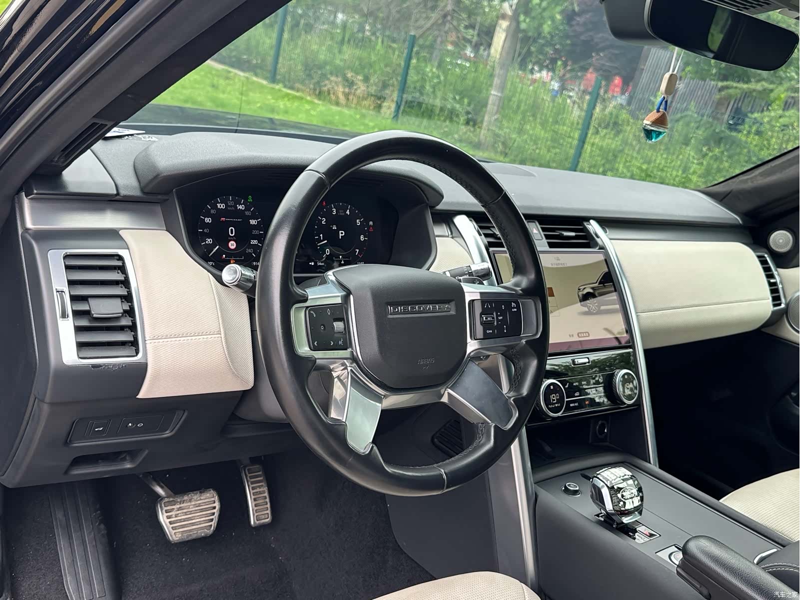 Land Rover Discovery, 2022 10
