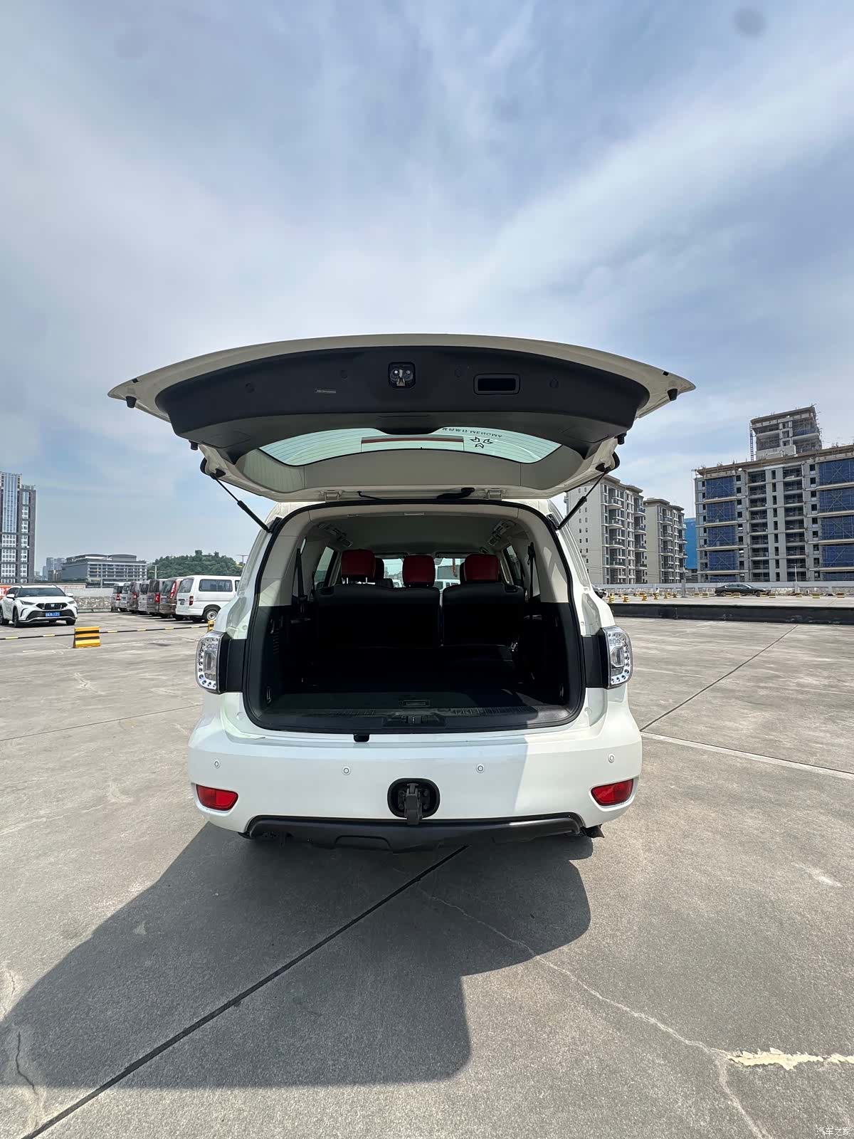 Nissan Patrol, 2020 14
