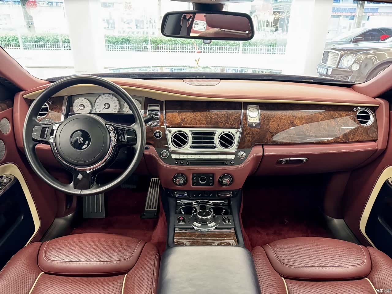 Rolls-Royce Ghost, 2018 4