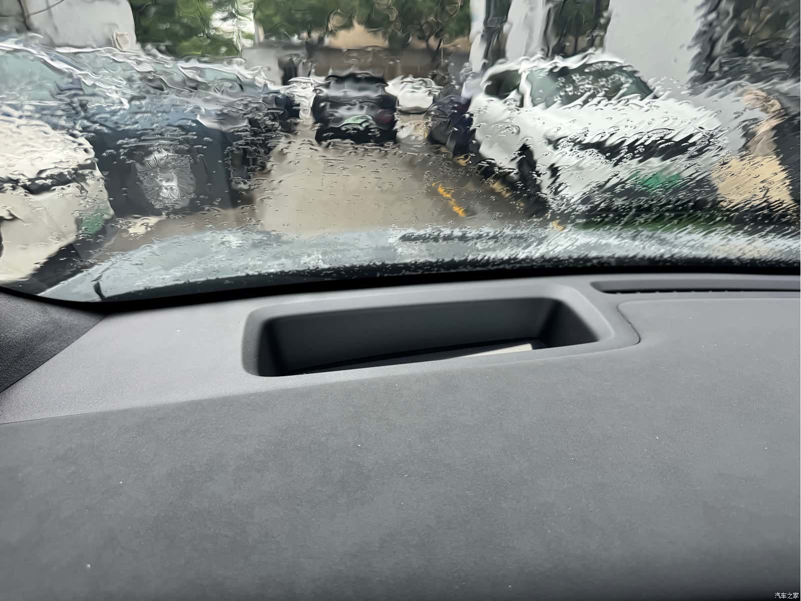 Voyah Zhiyin, 2025 6