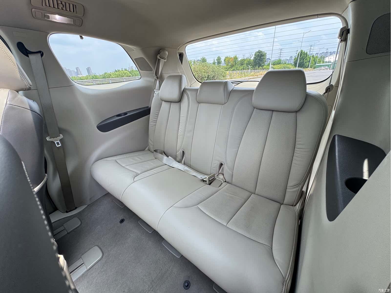 Buick GL8, 2012 35