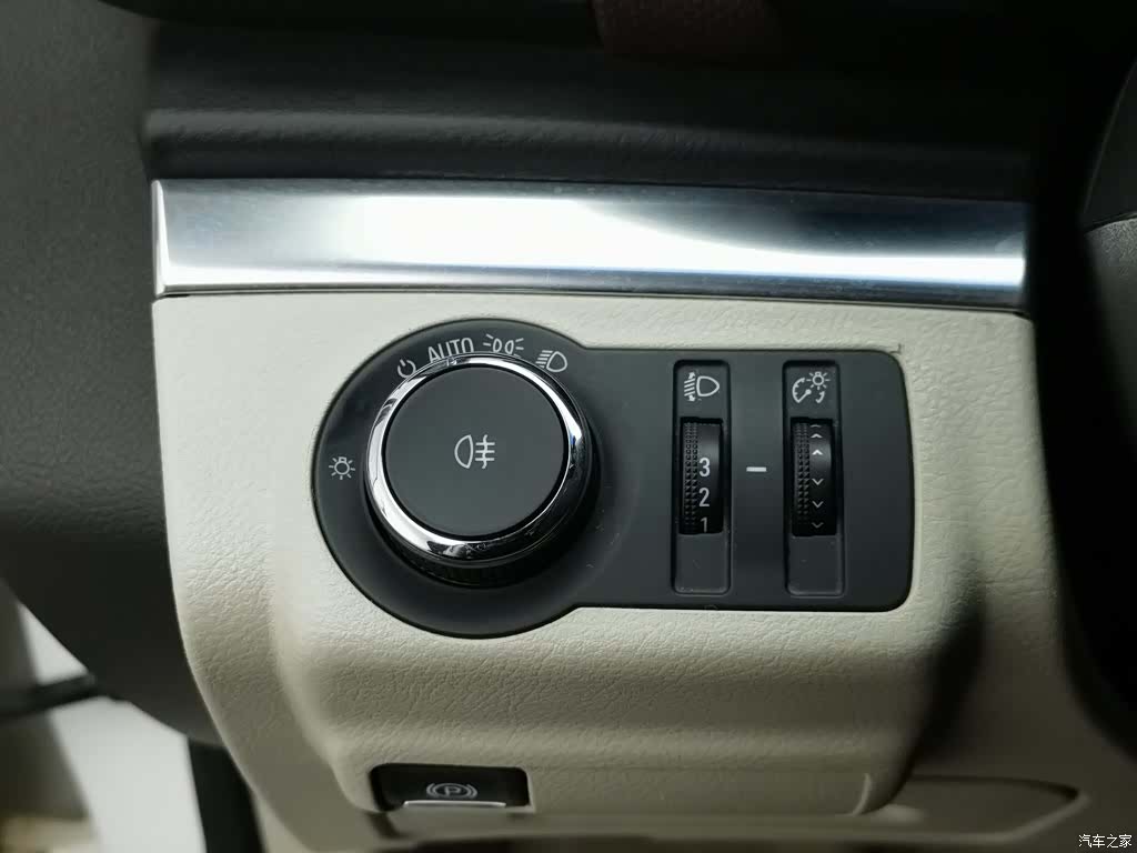 Buick GL8, 2021 21