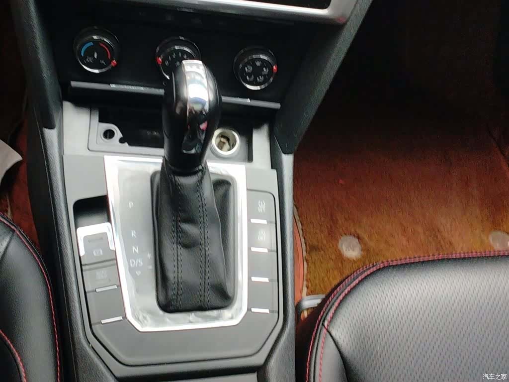 Volkswagen Lamando, 2020 12