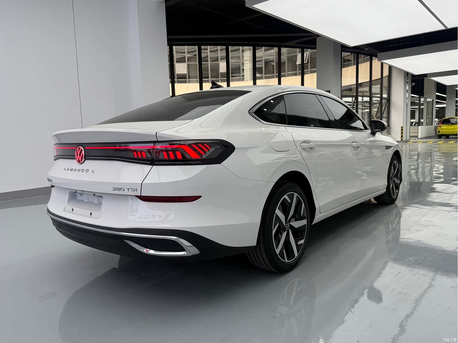 Volkswagen Lamando, 2023 15