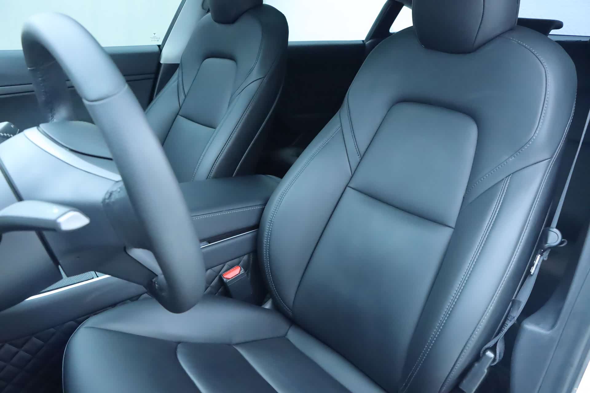 Tesla Model 3, 2020 7
