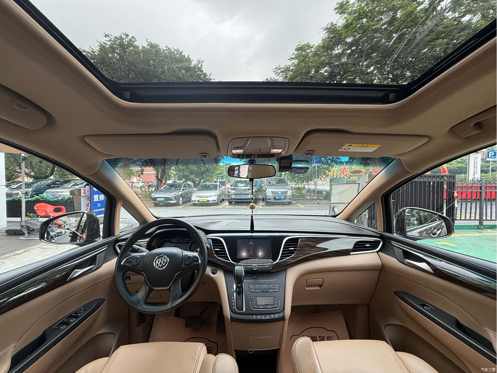 Buick GL8, 2018 10