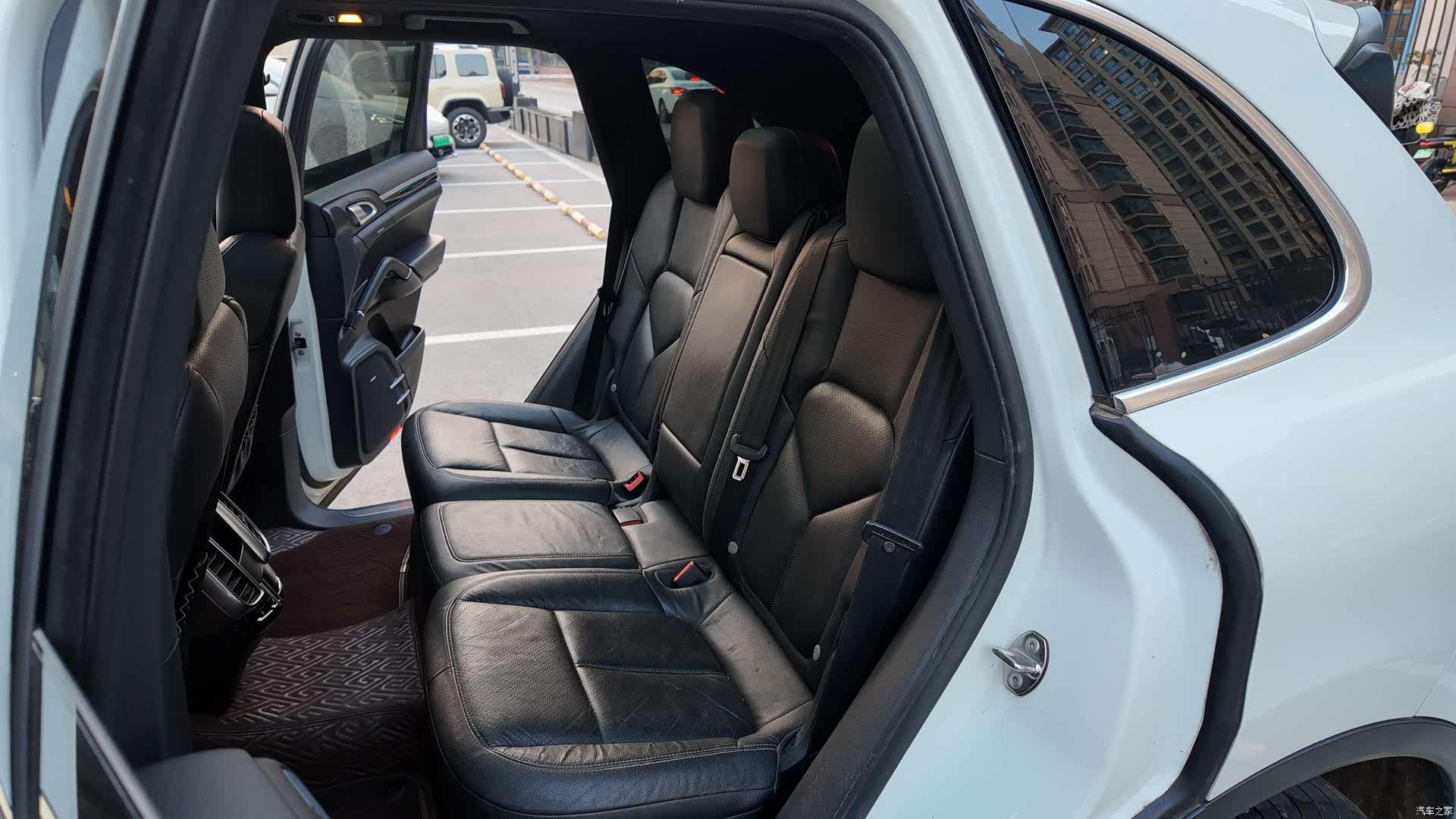 Porsche Cayenne, 2012 12