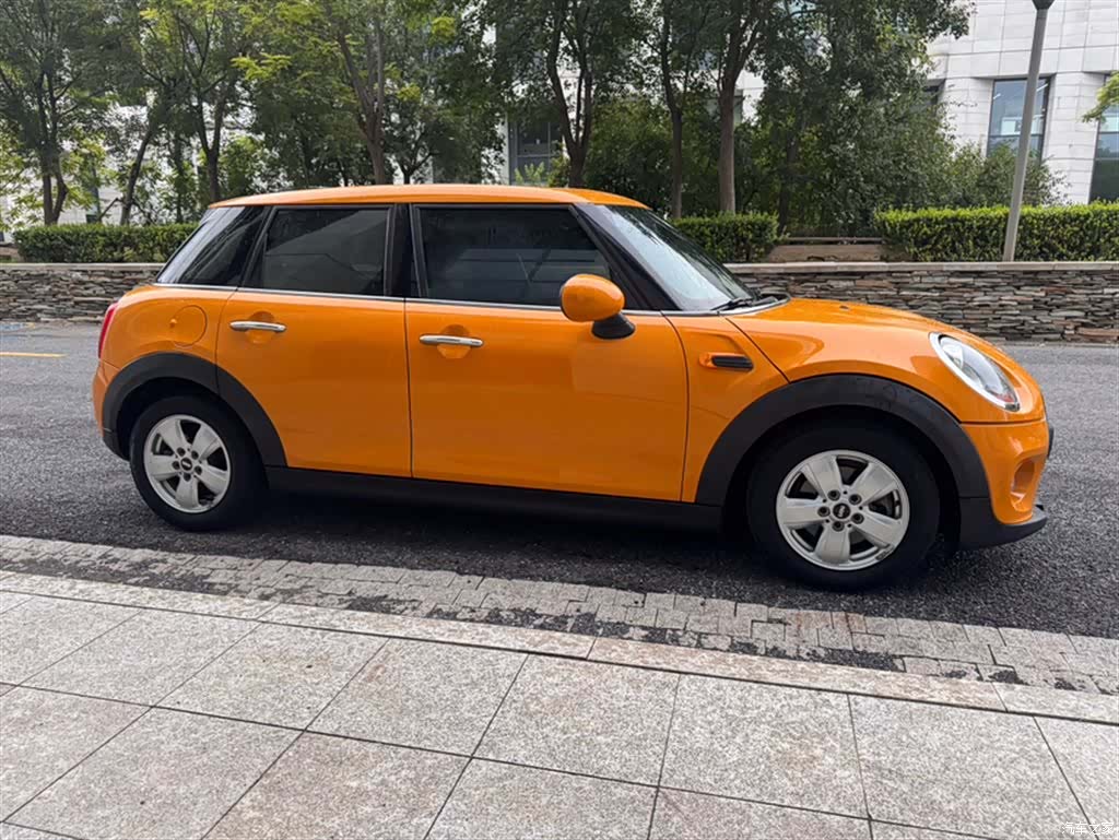 Mini ONE, 2015 7