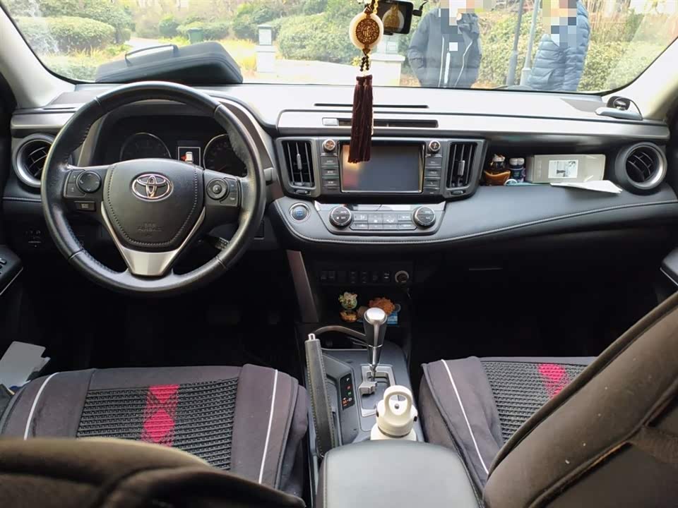 Toyota RAV4 Rongfang