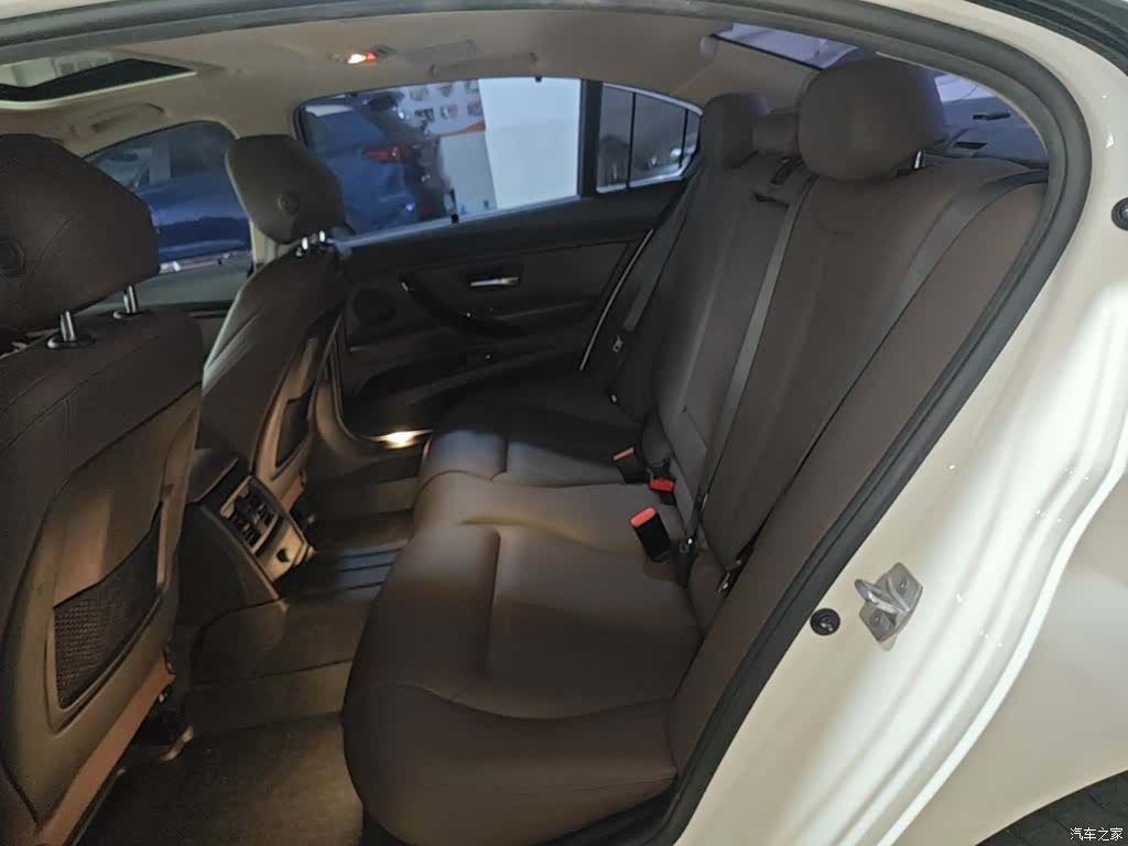 BMW 3 Series, 2017 13