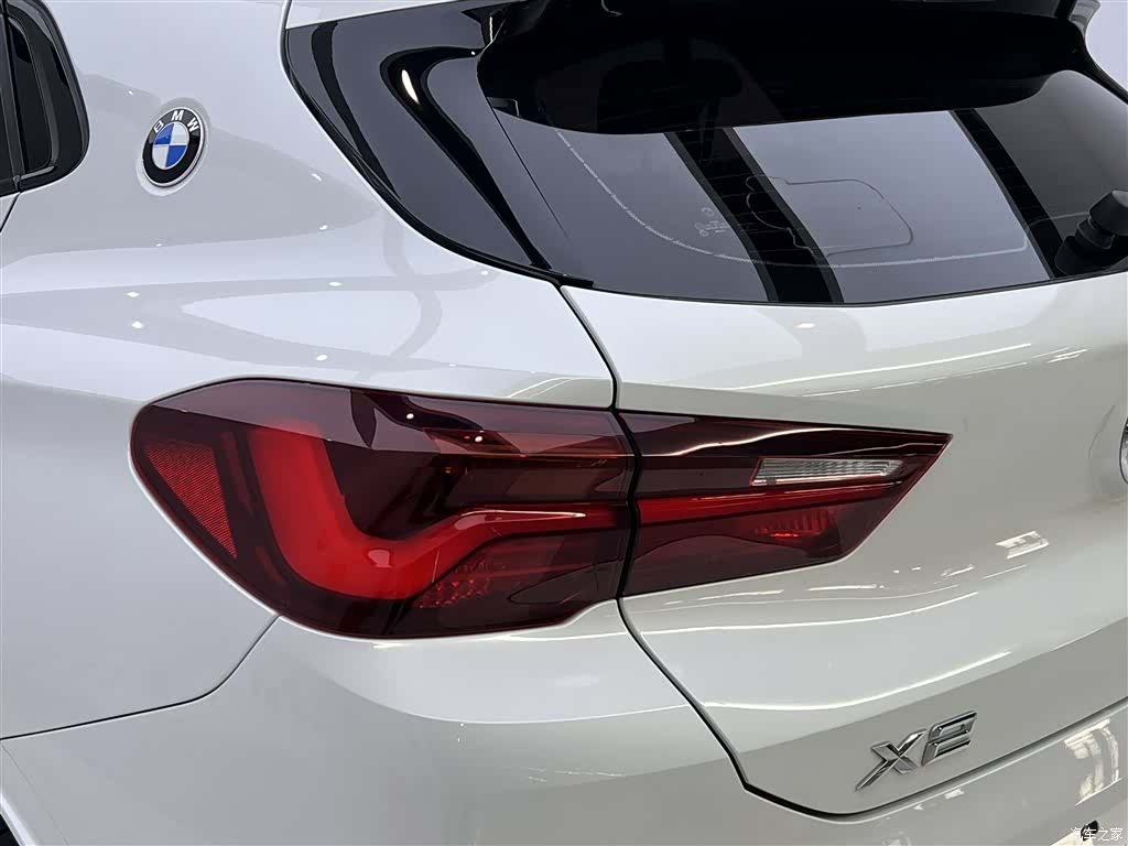 BMW X2, 2021 9