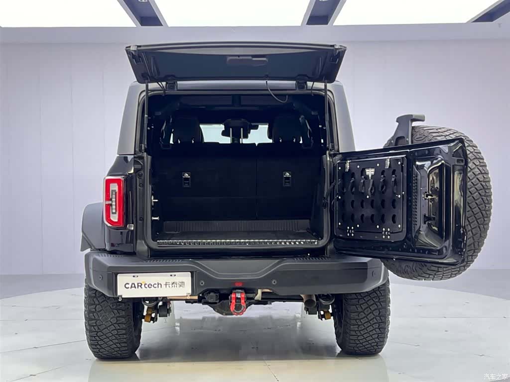 Ford Bronco, 2024 9