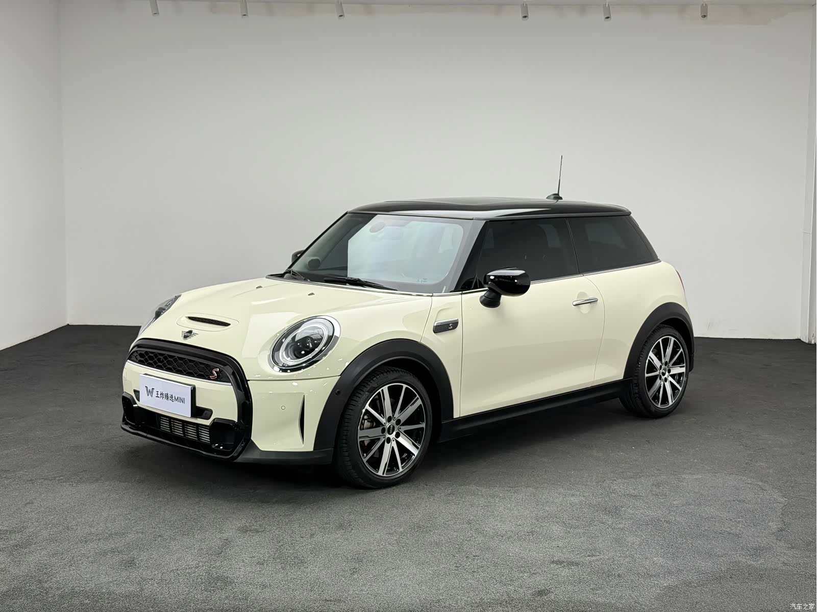Mini Cooper, 2022 2