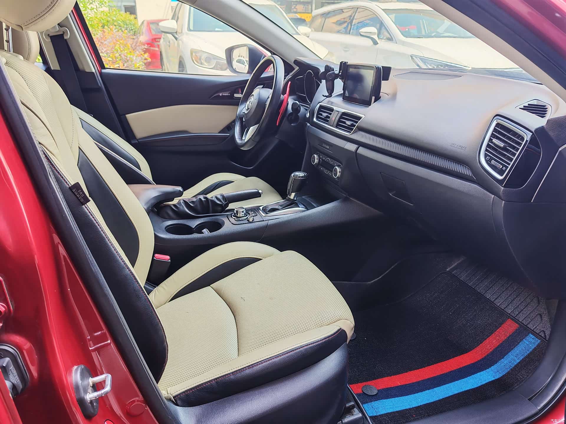 Mazda Mazda3, 2014 18