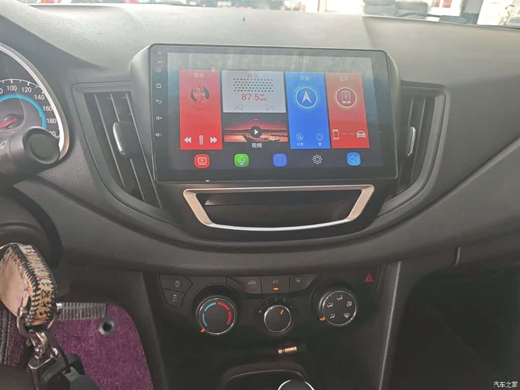 Chevrolet 320, 2019 9