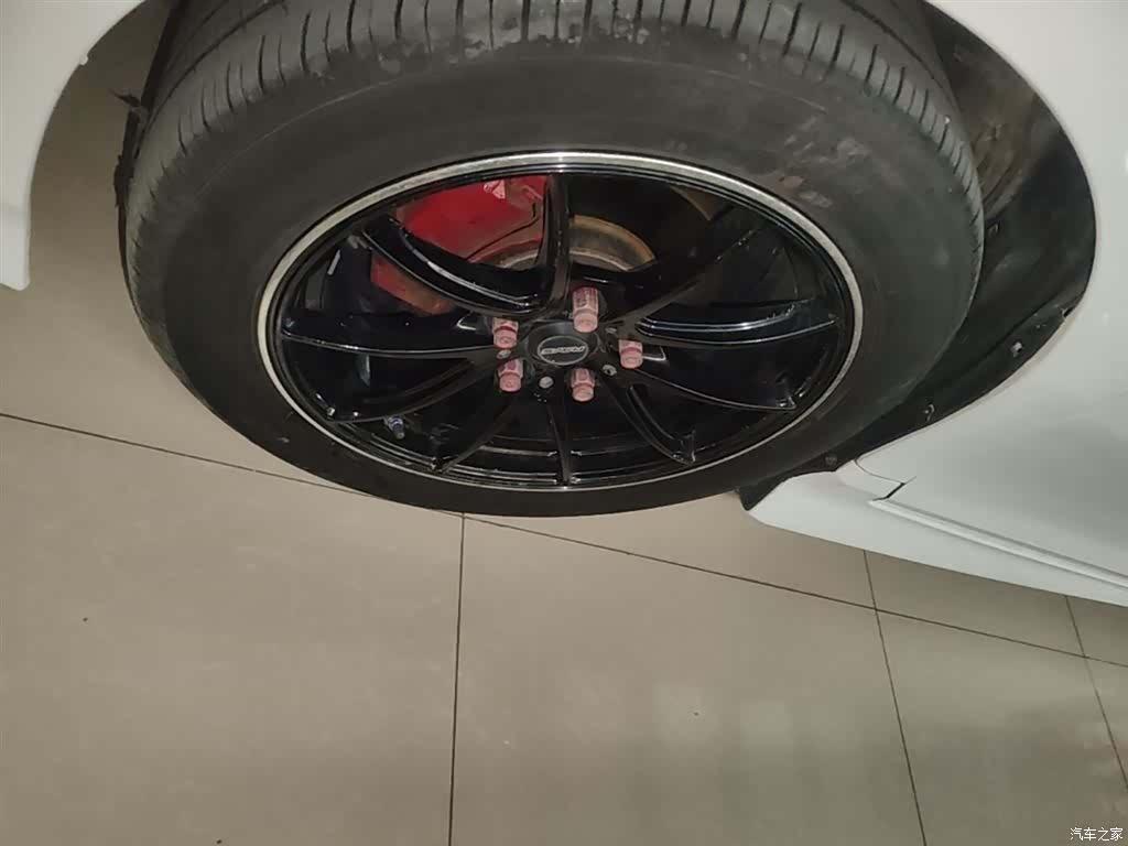 Honda Jade, 2015 23